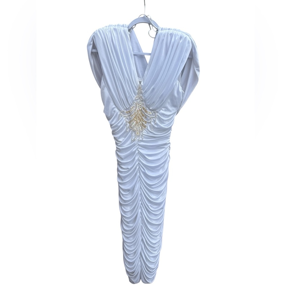 👰 **Stunning White Vintage Wedding Dress by Abby Kent** 👰